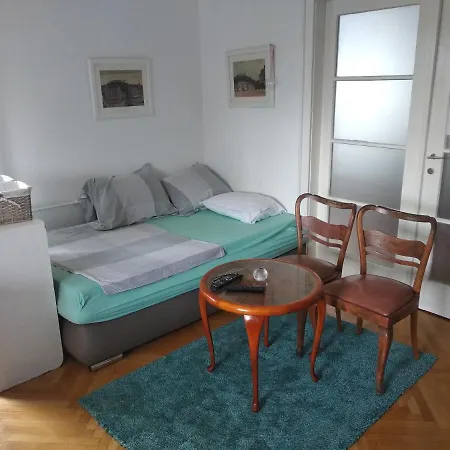 Apartment Poljane *